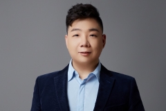 問學十載 揚帆追夢——澳科大王春陽校友的故事